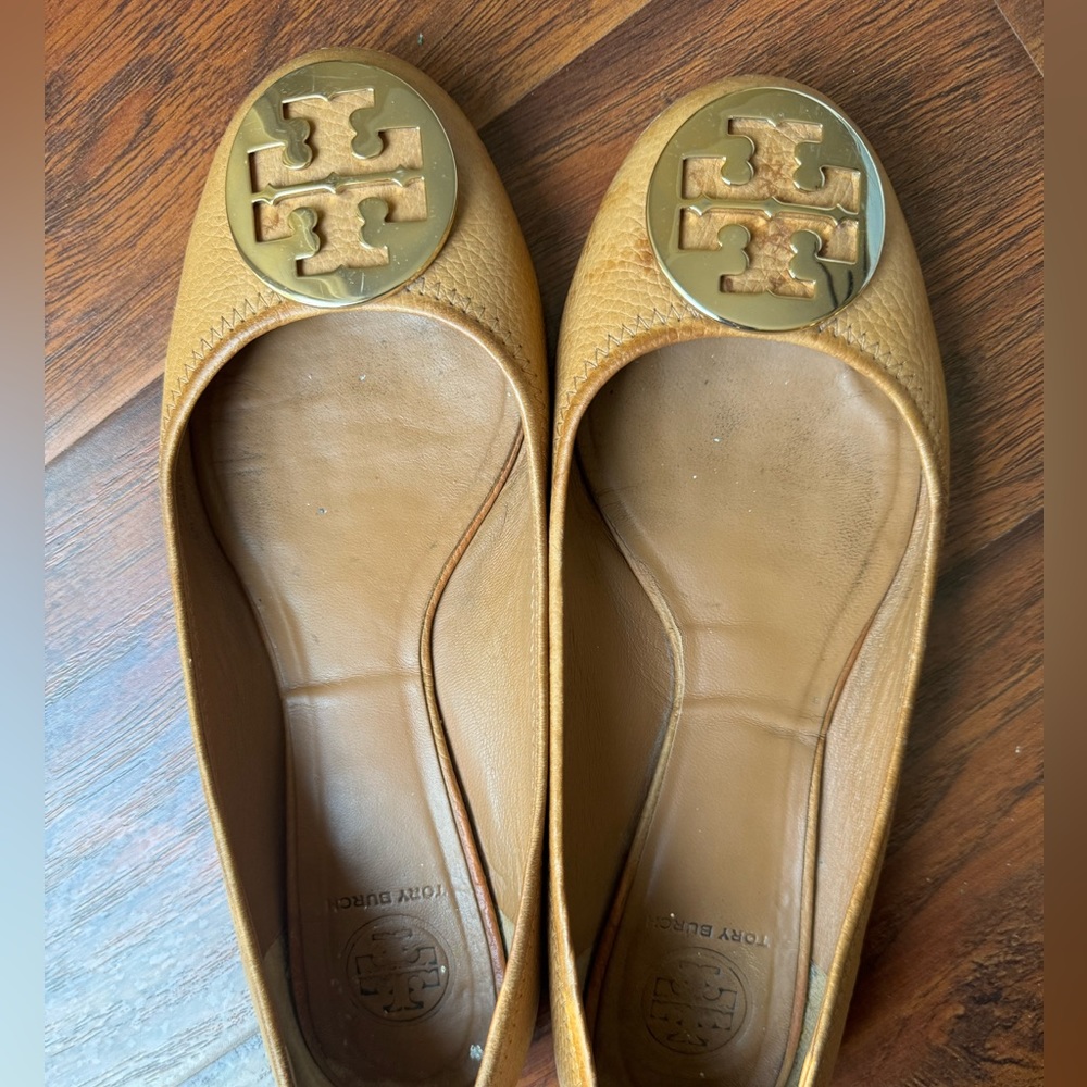 Tory Burch Reva Flat